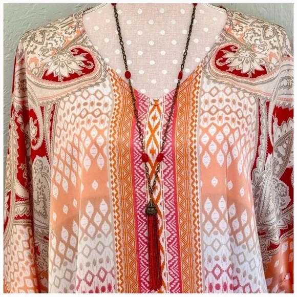 Chico's Exotic Scrolls V-Neck Poncho Top NWT - Picture 3 of 7